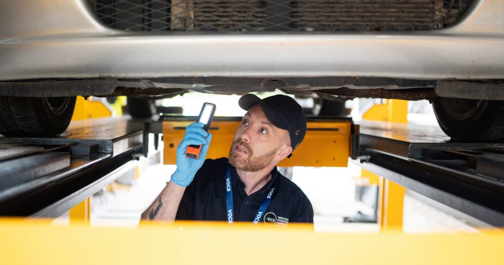 MOT Training in Birmingham-Gavin inspects the vehicle